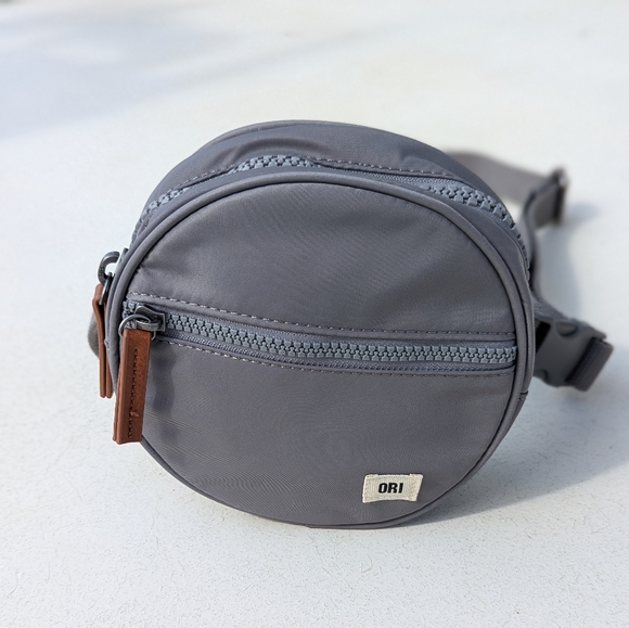 ORI London | Paddington D Recycled Nylon Hip Crossbody Bag Stormy Grey - Picture 8 of 12